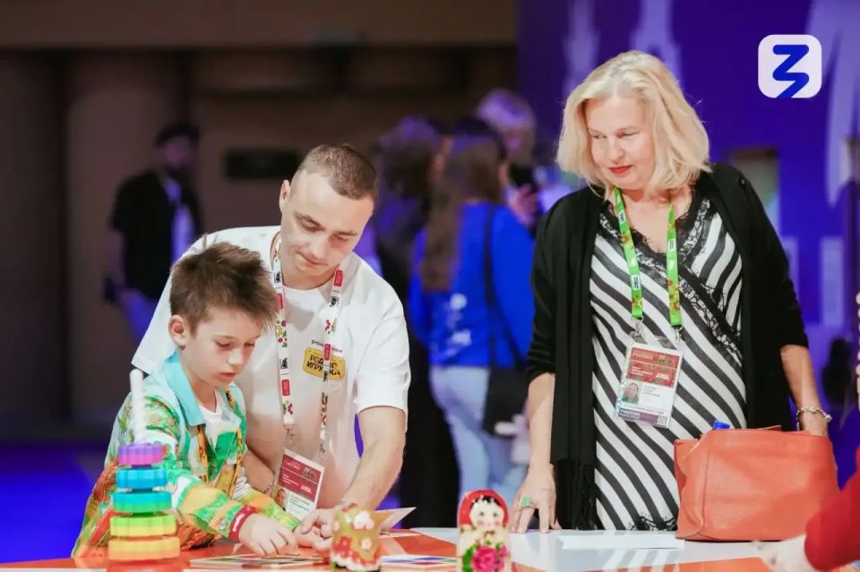 ДНР вошла в топ-5 регионов России по заявкам на конкурс «Родная игрушка»