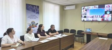 Юрий Атаманов: Со специалистами отдела правовой работы Аппарата Донецкого городского совета принял участие в Совещании Комитета Государственной Думы по региональной политике и местному самоуправлению