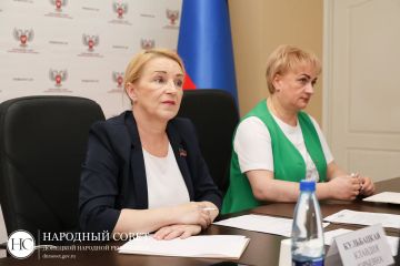 Предупреждение нелегального трудоустройства молодежи обсудили в Народном Совете