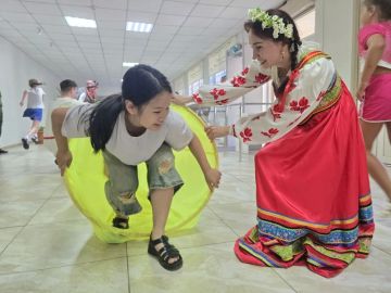 Путешествие в мир сказок. Летние каникулы для детей — это целая вселенная, наполненная безграничными возможностями, яркими впечатлениями и драгоценными воспоминаниями, которые останутся на всю жизнь