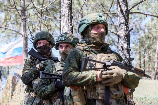 Минобороны РФ сообщило об освобождении 117 зданий в Константиновке в ДНР