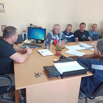 Депутат Артем Менякин обсудил важные вопросы с работниками "Комсомольского рудоуправления"