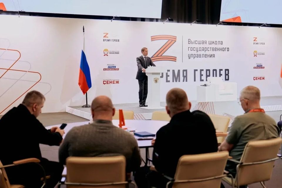 Министр природных ресурсов и экологии России стал спикером "Времени героев"