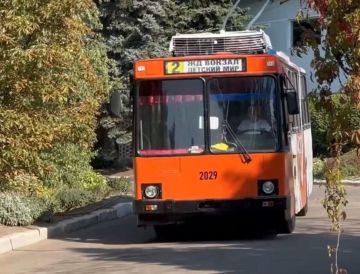 В Макеевке продлили работу троллейбусных маршрутов: пока на два дня в неделю и в тестовом режиме