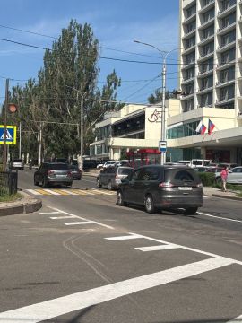 ДТП на Рамаде в Донецке. Водители, корректируйте маршрут заранее! Блокнот Донецк в Телеграм