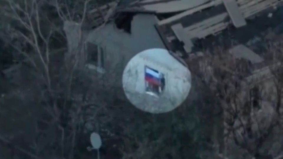 Опубликованы кадры боев за один из районов Красного Лимана в ДНР