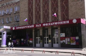 Восемь музыкантов Донецкой филармонии стали лауреатами госстипендии
