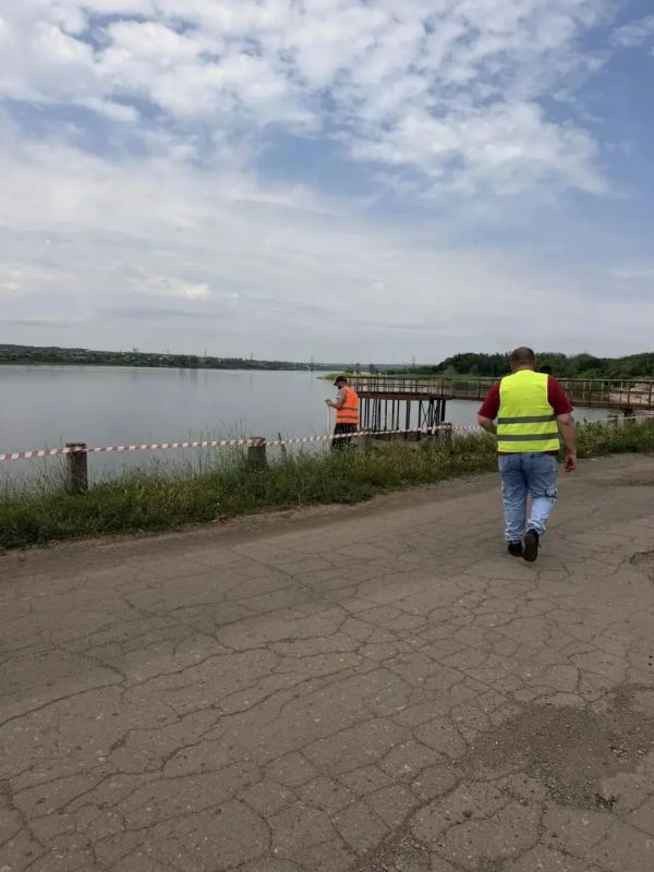 На Донецком море приступили к выполнению капитального ремонта гидротехнических сооружений