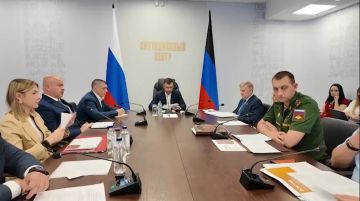 Вячеслав Никонов: На оперативном совещании Глава Донецкой Народной Республики Денис Владимирович Пушилин обсудил с присутствующими создание добровольческого противодронового отряда «БАРС ДНР», развитие транспортной...
