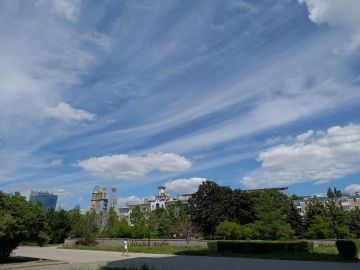 8 июля в Донецке:. переменная облачность, без существенных осадков