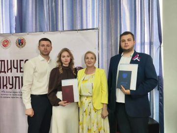 Депутаты Народного Совета приняли участие в церемониях вручения дипломов выпускникам вузов Республики