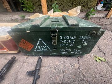Автоматы, патроны, гранаты: на окраине Донецка обнаружили крупный схрон украинских боеприпасов