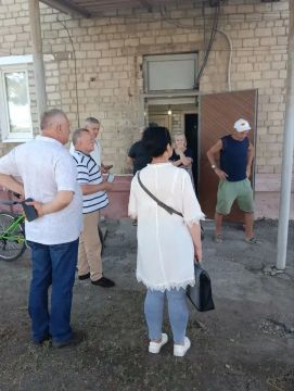Наталья Бегуненко: В Петровском районе по проекту «УПРАВДОМ» организован комиссионный выезд в составе заместителя руководителя Управы Петровского внутригородского района Администрации г.о. Донецк Чуба Сергея Васильевича...