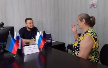 Сегодня, 15 июля 2026 года в Кировском районе г. Донецка состоялся приём граждан в Общественной приемной Общественного Движения «Донецкая Республика» и партии Единая Россия