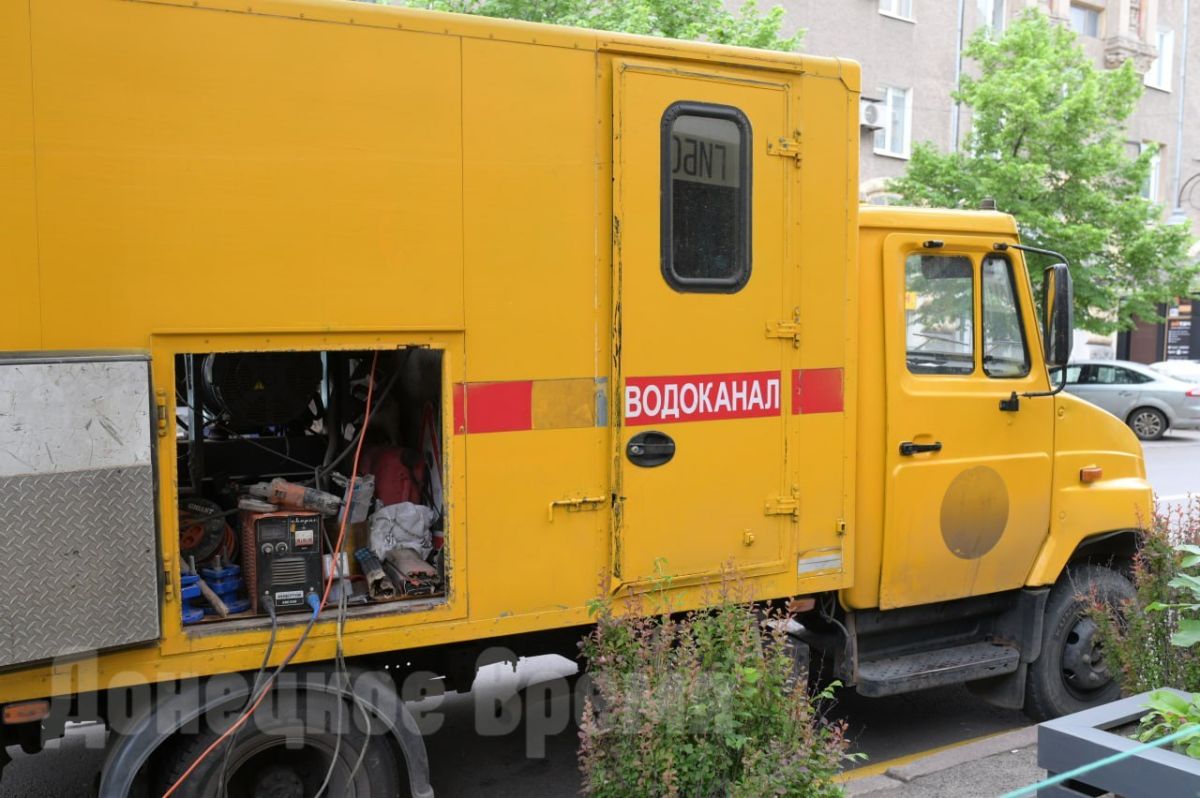 В 12 городах ДНР возможны перебои с подачей воды: аварийные бригады уже наготове