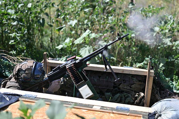 Российские бойцы взяли в плен украинских боевиков полка «Скала» в Константиновке