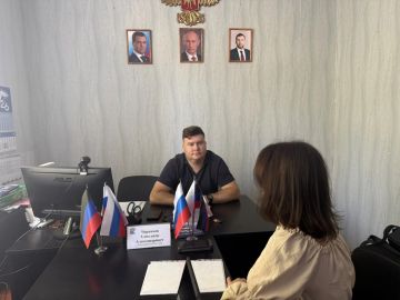 Сегодня, 22 июля 2026 года в Кировском районе г. Донецка состоялся приём граждан в Общественной приемной Общественного Движения «Донецкая Республика» и партии Единая Россия