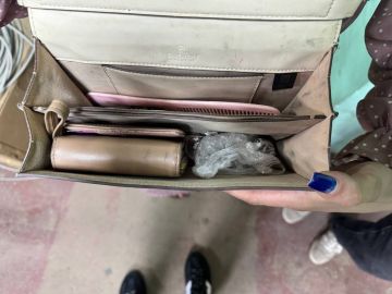 24-летнюю девушку с гашишем задержали в Донецке