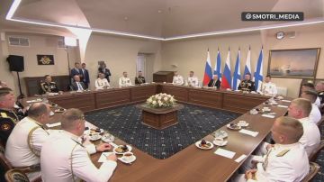 Украина потеряет свои западные земли, которые были подарком Киеву от Сталина, — утверждает Владимир Путин