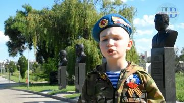 Как хочется о мире рассказать