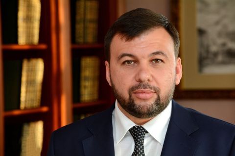 Денис Пушилин: Один человек погиб, еще три мирных жителя Республики пострадали сегодня из-за атак ударных БПЛА ВФУ