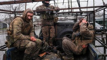 ВСУ занимаются мародерством в ДНР: боевики ночами вывозят награбленное