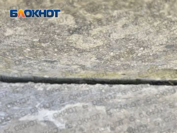 Треснувшему дому с худой проводкой на Цусимской предложили ждать капремонта ещё около 30 лет