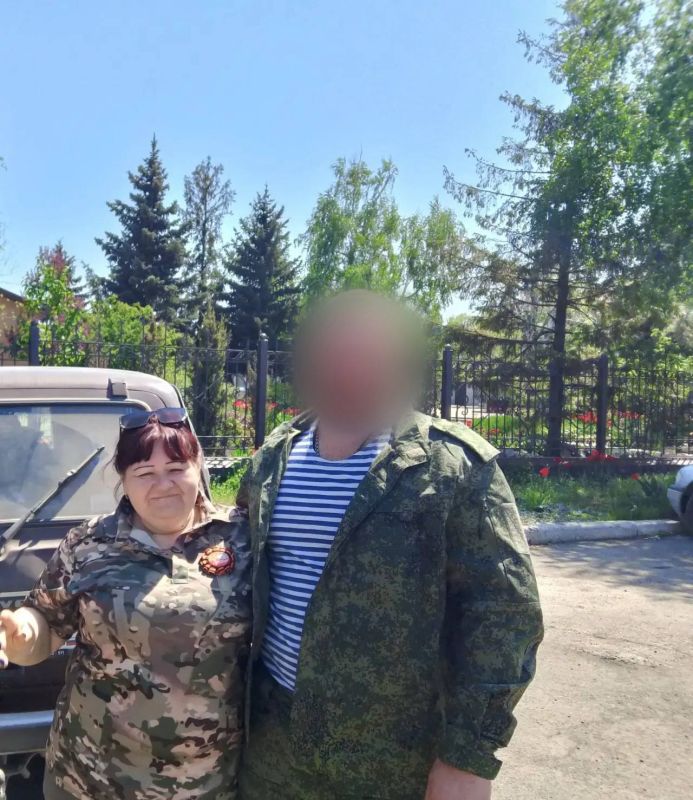 С Днём ВДВ, наши дорогие!. Докучаевское отделение КСВО ДНР во главе с руководителем Натальей Халаджи от всей души поздравляет наших боевых товарищей — десантников легендарной пятой бригады! Уже три года нас объединяет не...