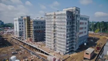Москва уже несколько лет помогает Донецку восстанавливать городскую инфраструктуру, внедряя современные стандарты строительства и благоустройства