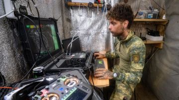 Дрон ВСУ атаковал автобус в Донецке - ранен мирный житель