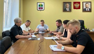 Рабочая неделя началась с постановки приоритетных задач