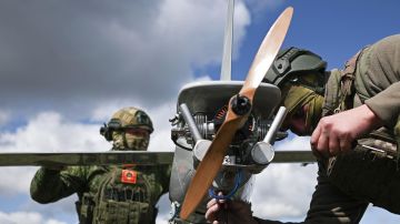 Садулаев: Войскам беспилотных систем нужна компьютеризация и единая система управления боем