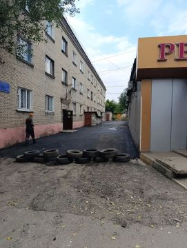 Акция «Добрые дела»: благоустройство рядом с общежитием для людей с ограниченными возможностями