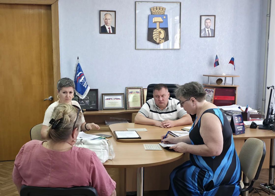 Иван Адамец: Сегодня, 24 августа, провёл плановый приём граждан в Управе Куйбышевского района