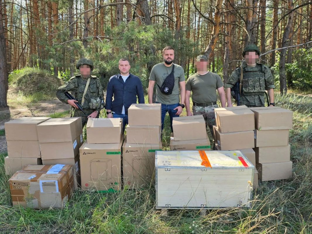 Артём Туров: Доставлена очередная партия специальной техники бойцам группировки "Центр"