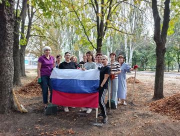 Елена Рязанцева: В Пролетарском районе продолжается еженедельная акция "Чистый четверг" в рамка проекта "Городская среда"