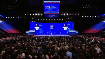 Денис Пушилин во время XXIII съезда Единой России озвучил планы возрождения Донбасса