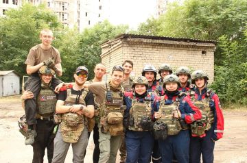 Девять лет помощи. Молодежка Народного Фронта отметила годовщину добрыми делами