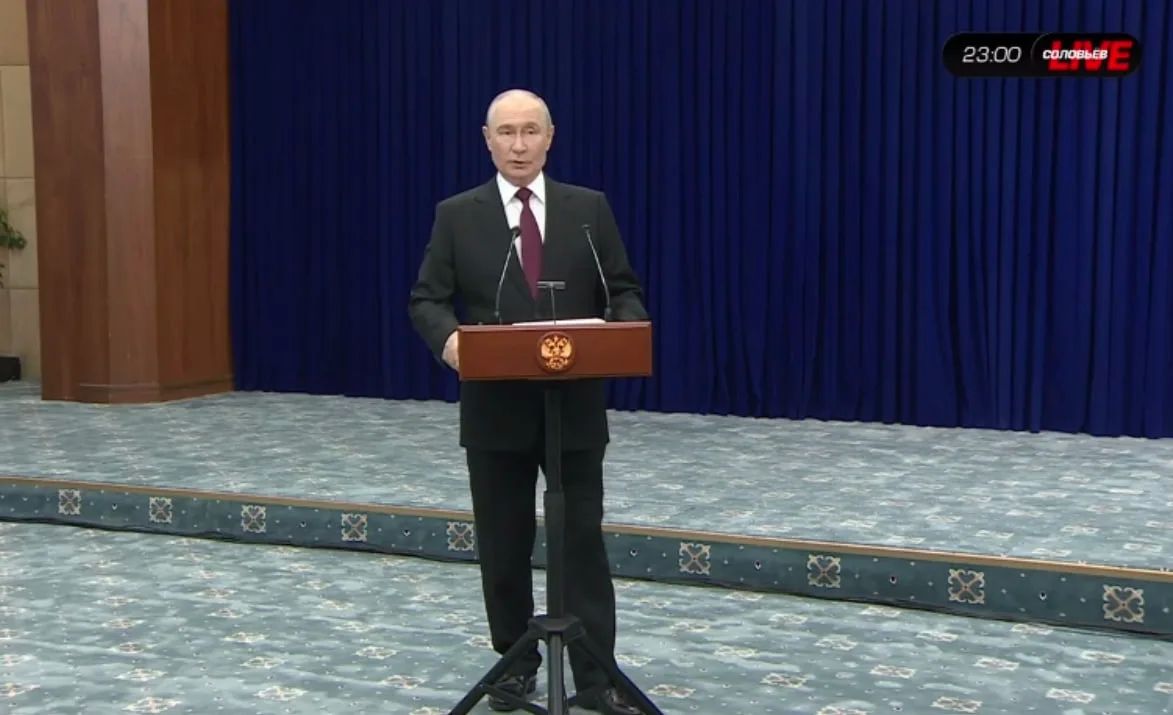 ПУТИН: Контакты между представителями спецслужб осуществляются всегда