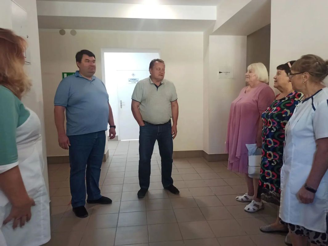 Валентин Левченко: Встреча с жителями и коллективом Амбулатории № 1: обсудили самые острые вопросы