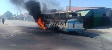 ВСУ спалили беспилотниками пассажирский автобус в Горловке