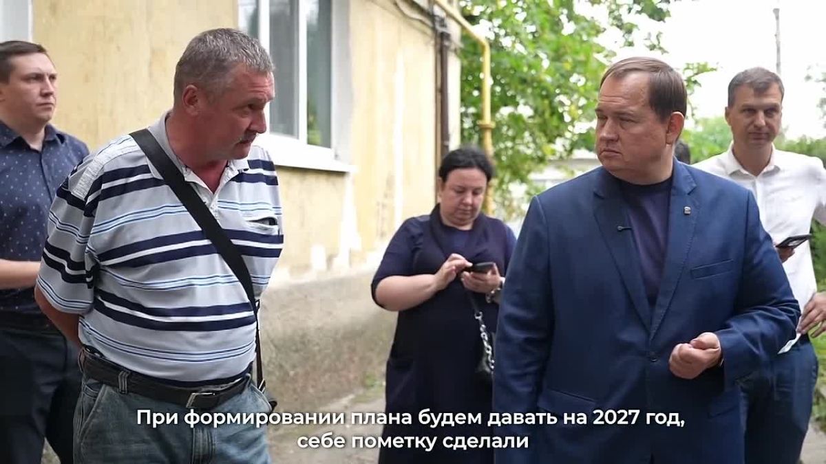 По самым острым вопросам стараюсь выезжать лично и разбираться в ситуации вместе с жителями