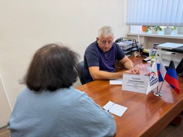 Сегодня, 9 сентября, депутат Донецкого городского совета Сергей Ткаченко провел личный прием граждан в общественной приемной партии
