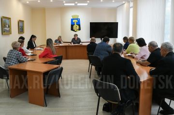 Сегодня состоялось очередное заседание межведомственного штаба по вопросам охраны здоровья граждан в муниципальном образовании городского округа Донецк, созданного по поручению Главы ДНР Дениса Пушилина