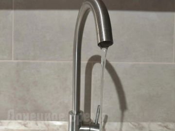 Макеевчанам дадут воду вне графика, но есть нюанс: 23 сентября город останется без водоснабжения