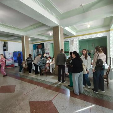 Жители Кировского района города Донецк показали большую активность в первый день выборов депутатов Государственной Думы!