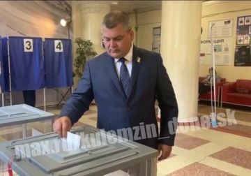 Алексей Кулемзин: Депутаты Донецкого городского совета принимают активное участие в голосовании в Государственную Думу Российской Федерации!