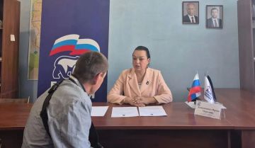 ПРИЕМ ГРАЖДАН. Депутаты Донецкого городского совета регулярно проводят личные приёмы граждан – встречи с жителями продолжаются