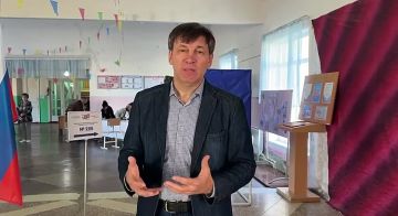 Наталья Бегуненко: Депутат Донецкого городского совета Роман Николаевич Евстифеев сделал свой выбор, отдав голос на выборах в Государственную Думу Российской Федерации: