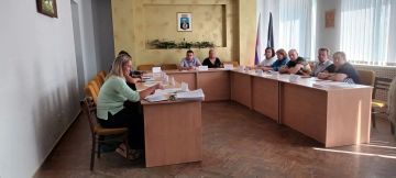 Сегодня, 22 сентября, в Управе Калининского внутригородского района администрации городского округа Донецк состоялось заседание комиссии по делам несовершеннолетних и защите их прав
